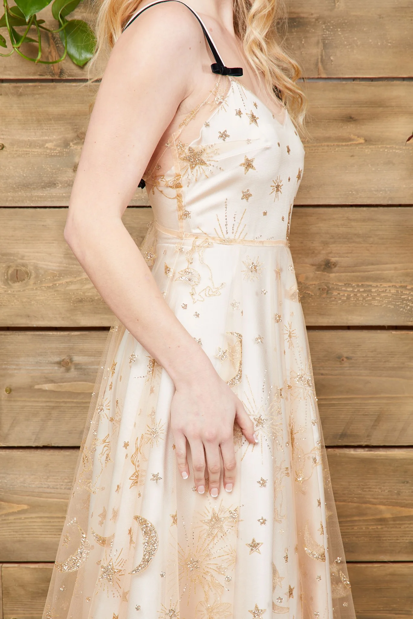 11-07-25 E W Couture lookbook 2019_social media.jpg