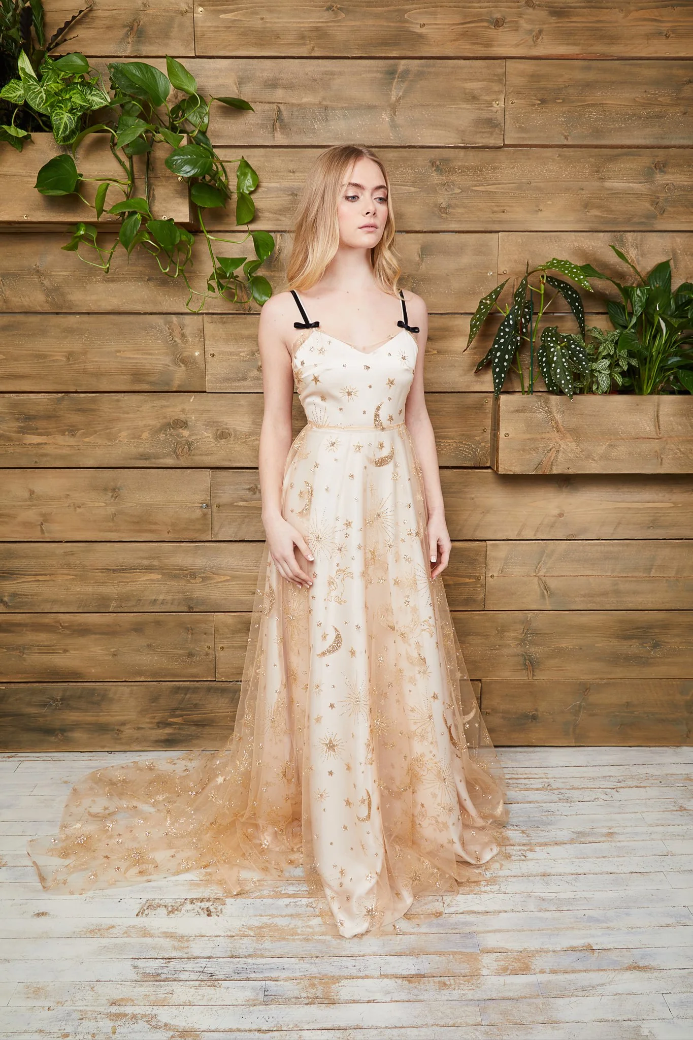 11-10-01 E W Couture lookbook 2019_social media.jpg