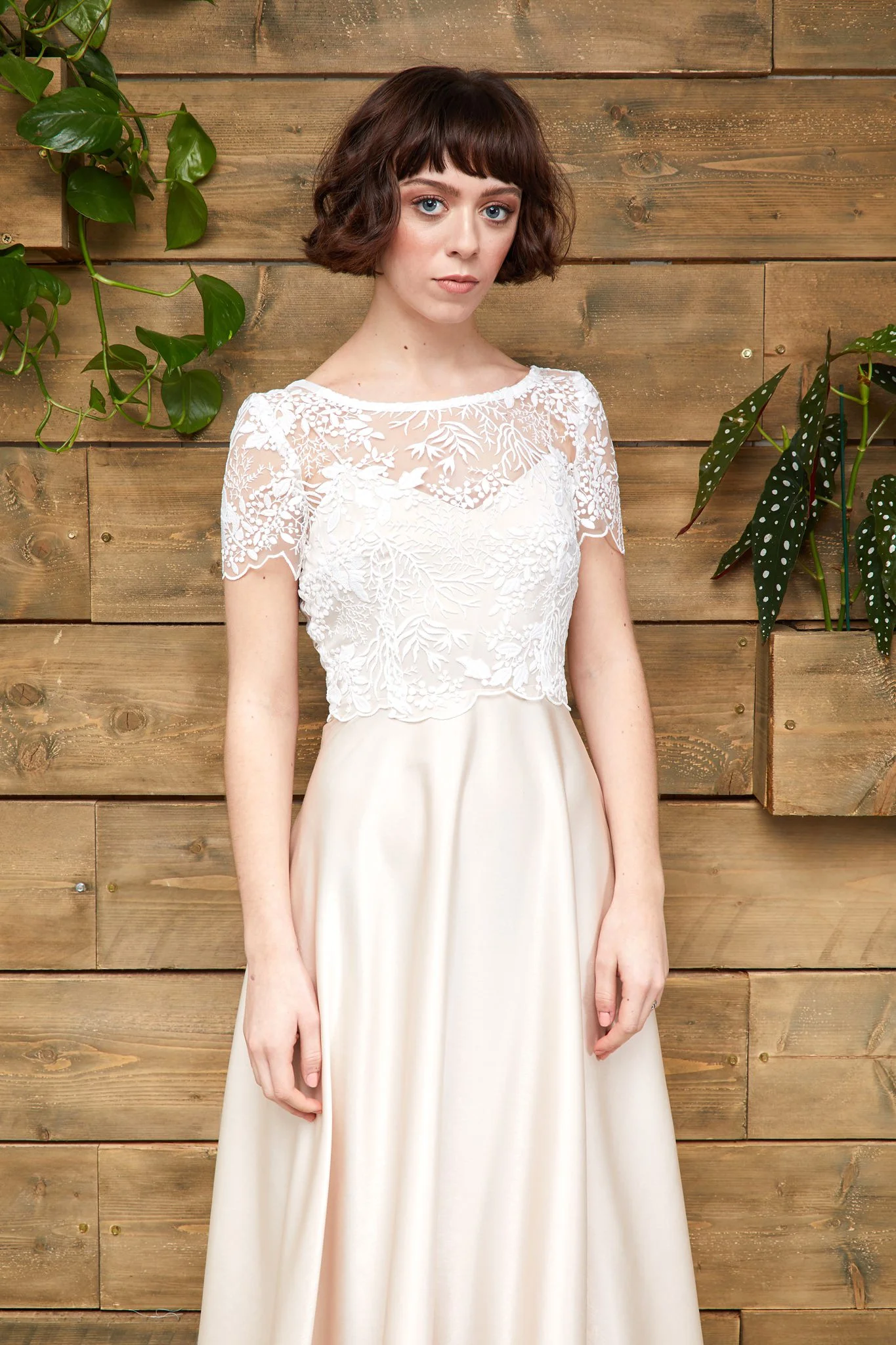 16-52-30 E W Couture lookbook 2019_social media.jpg