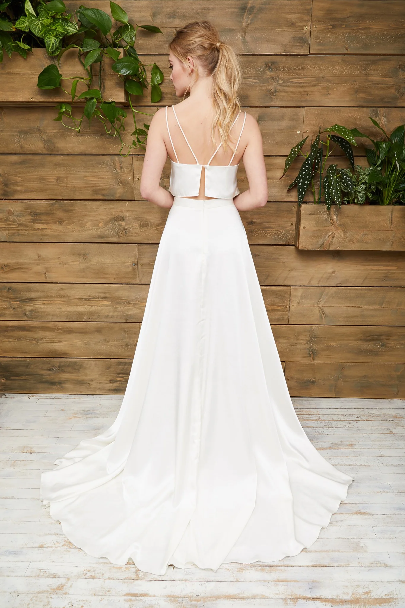 16-41-28 E W Couture lookbook 2019_social media.jpg