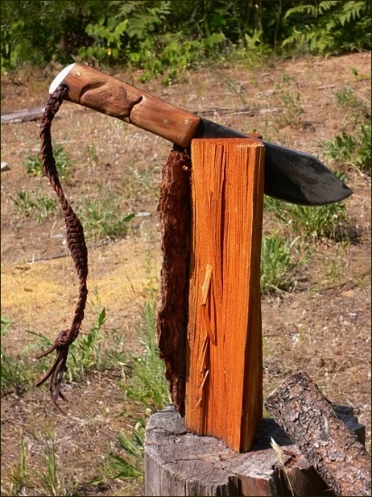 Nessmuk_mountain-man-splitting_550.jpg