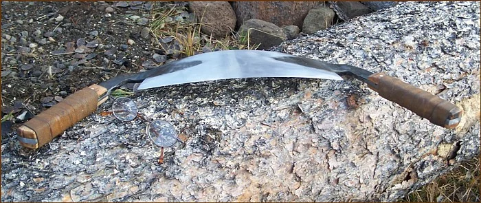 Big log peeling draw knives
