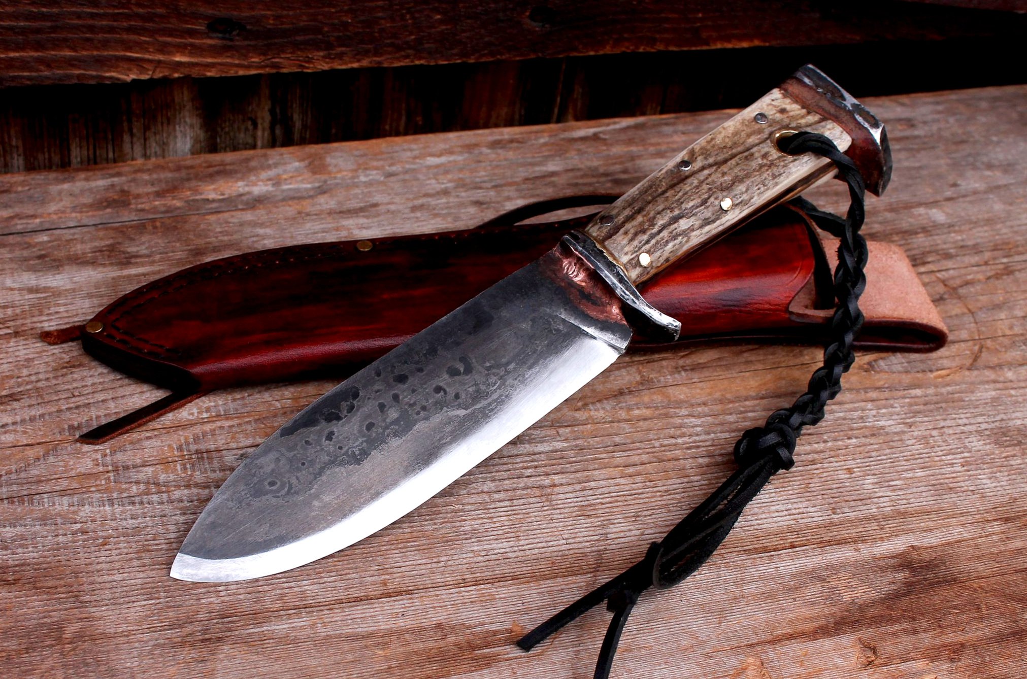 Wolf Head Handcrafted Hunting And Camping Knife