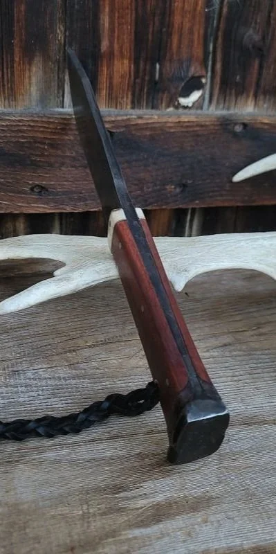 8mm spine of wiseman bushcraft knife