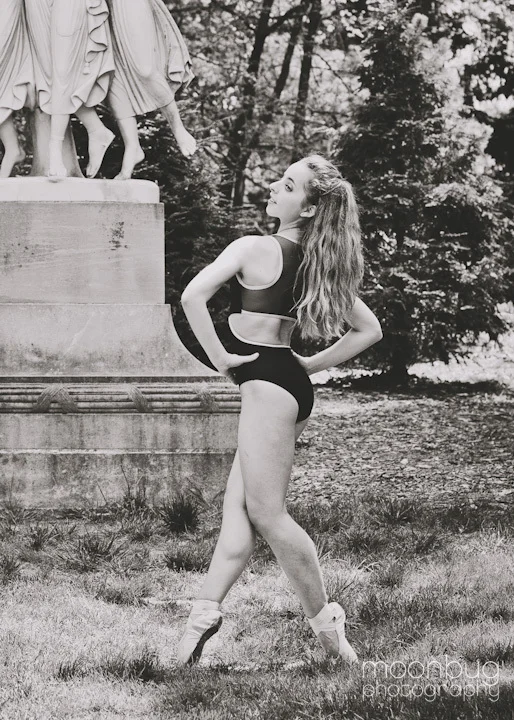 Senior Photography and ballet photography in Indianapolis by Moonbug Photography