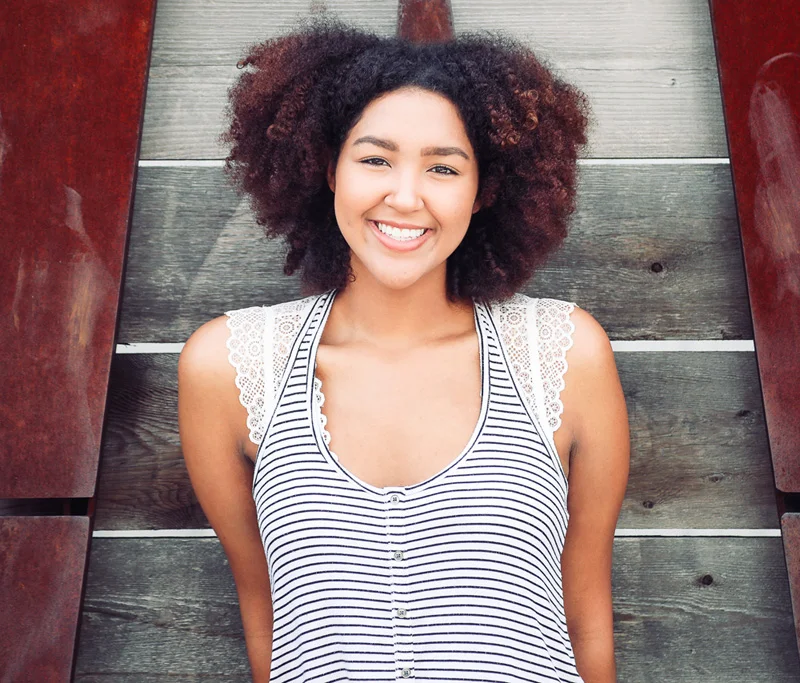 Carrita Fields Senior_18_2945A.jpg