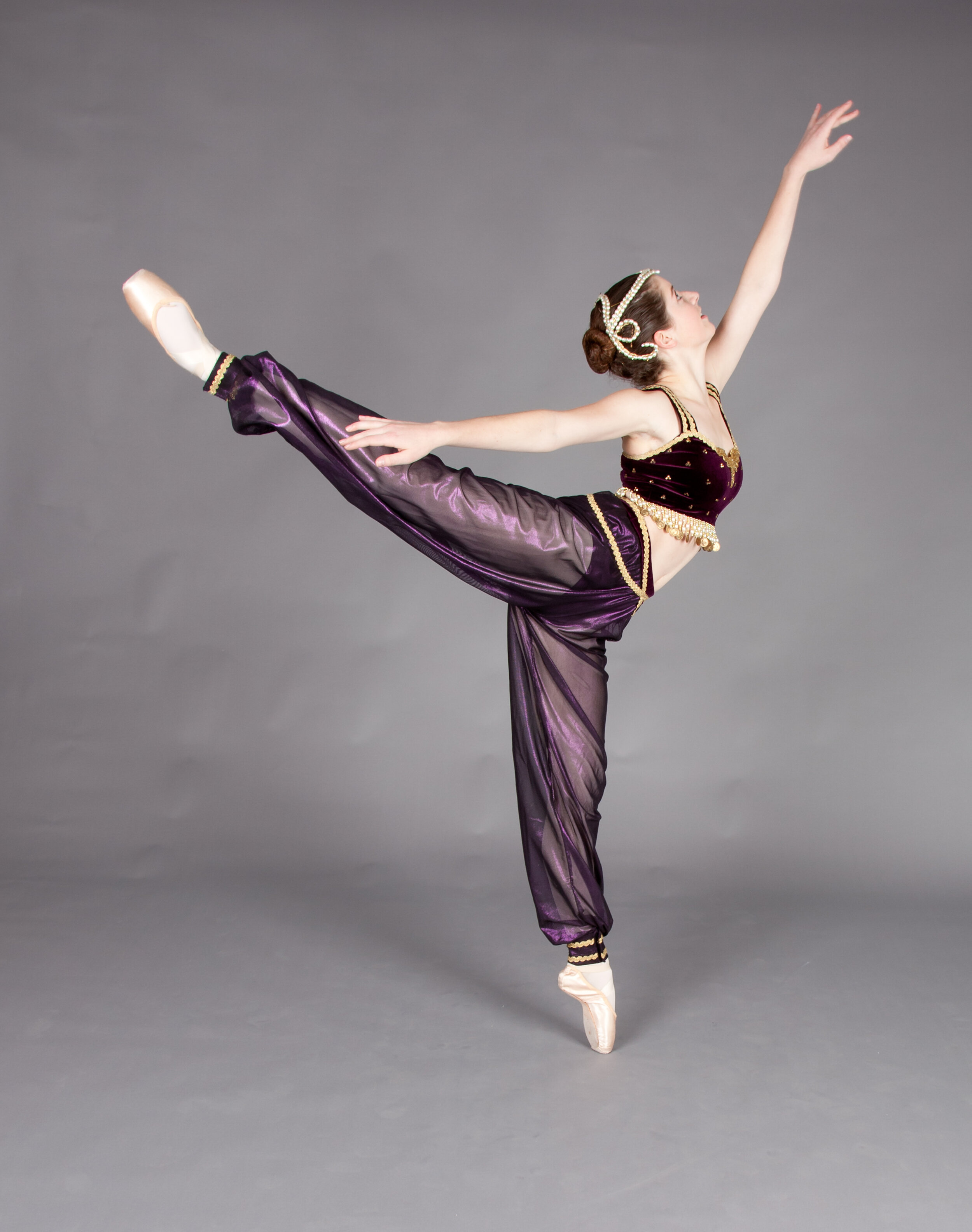 Arabian nutcracker arabesque-indianapolis dance photographer.jpg
