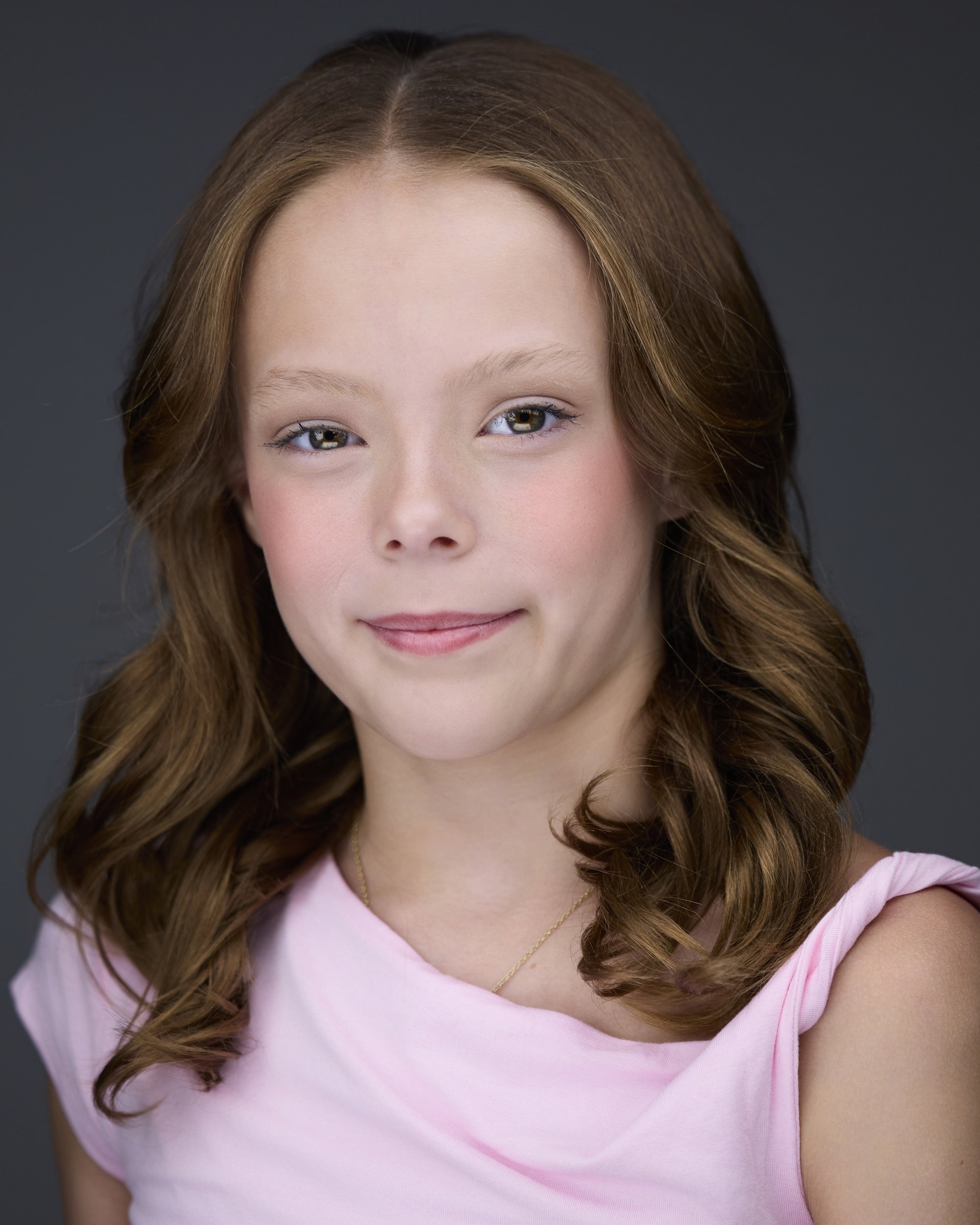 Moonbug-Photography-girl theater actor.jpg