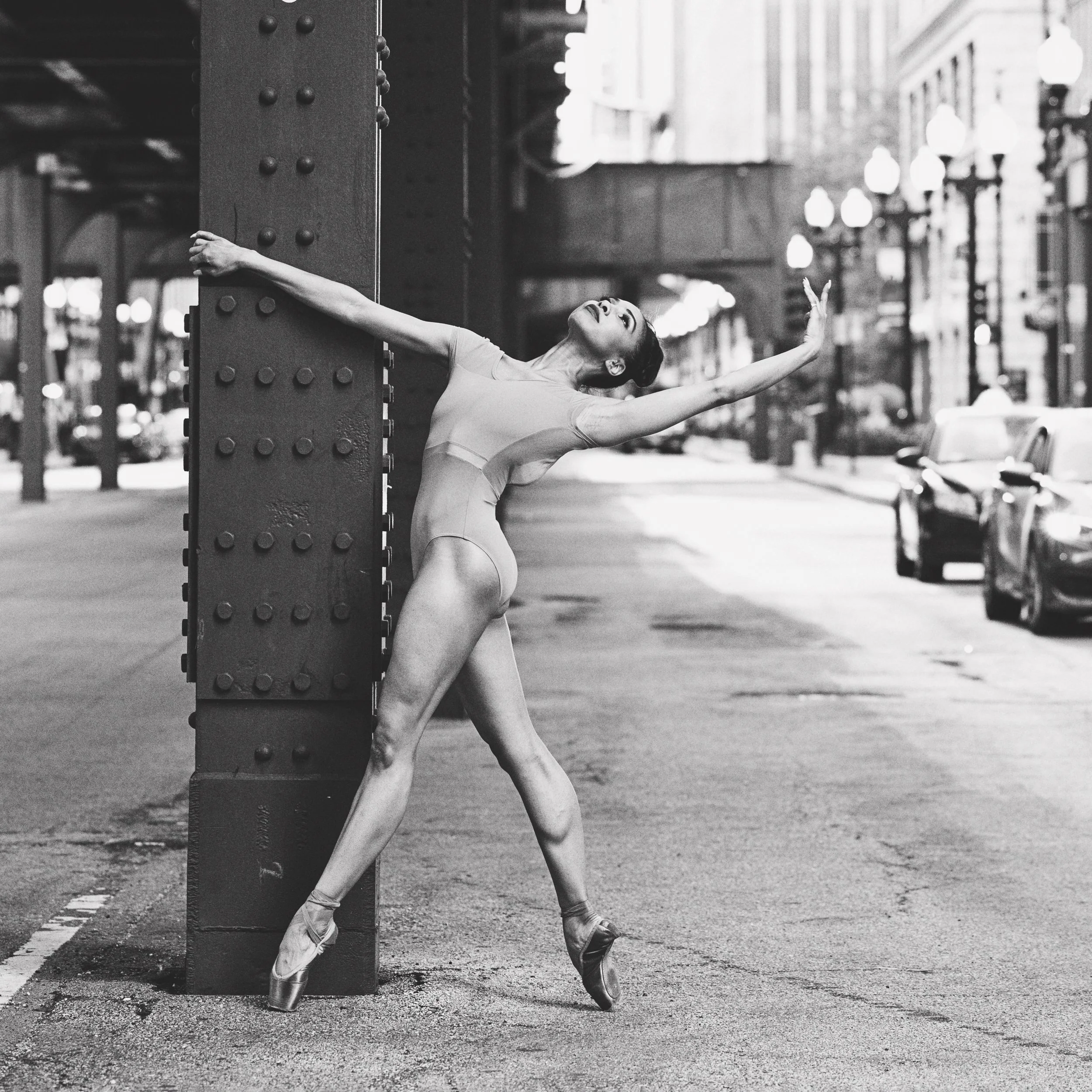 Moonbug-Photography-Hiplet black and white dancer street.jpg
