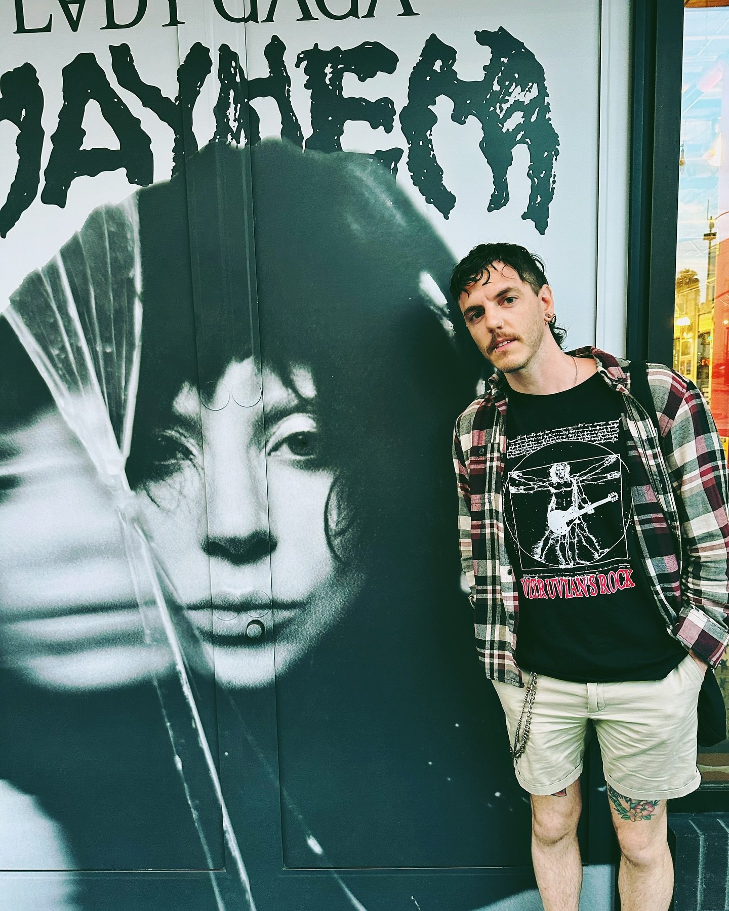 Weekend 2 of the Gaga mural at Amoeba Records was insane 🤯👹

&ldquo;BLINDSIDE&rdquo; by SH!NER streaming everywhere 🌱 SH!NER is a queer power pop punk / alternative rock band in Los Angeles ❤️&zwj;🔥 Produced + mixed by @properkeith
