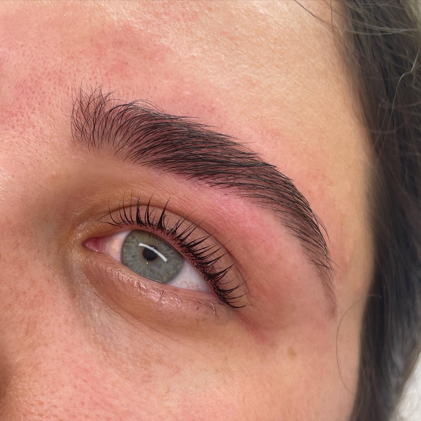 Nothing beats a fresh brow 😮&zwj;💨 #ABRbrows