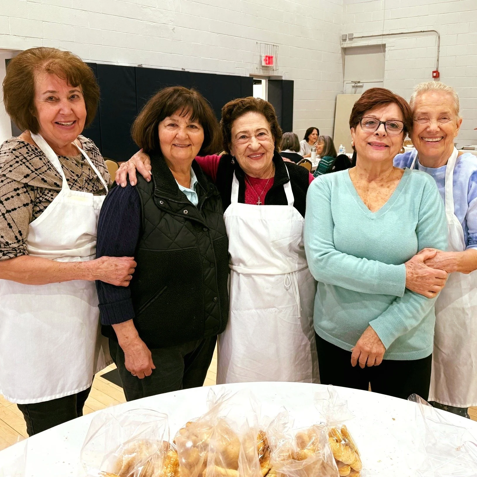 This Sunday (4/5) Philoptochos is selling homemade baked goods at their annual Palm Sunday Bake Sale! Be sure to stop by the Large Social Hall following Divine Liturgy to purchase tsourekia, koulourakia, kouroumbiethes, and more!