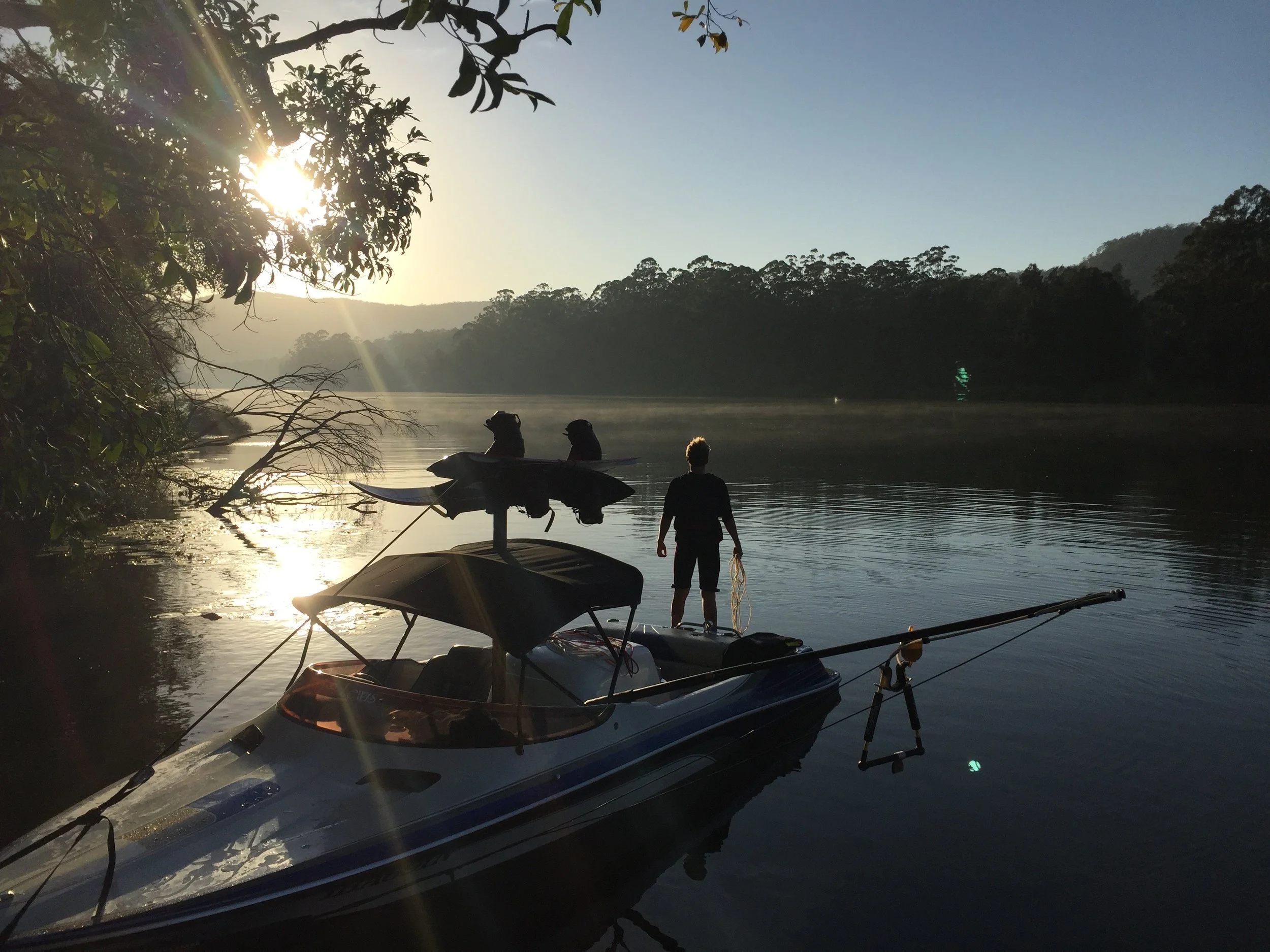 water_skiing_willimas_river