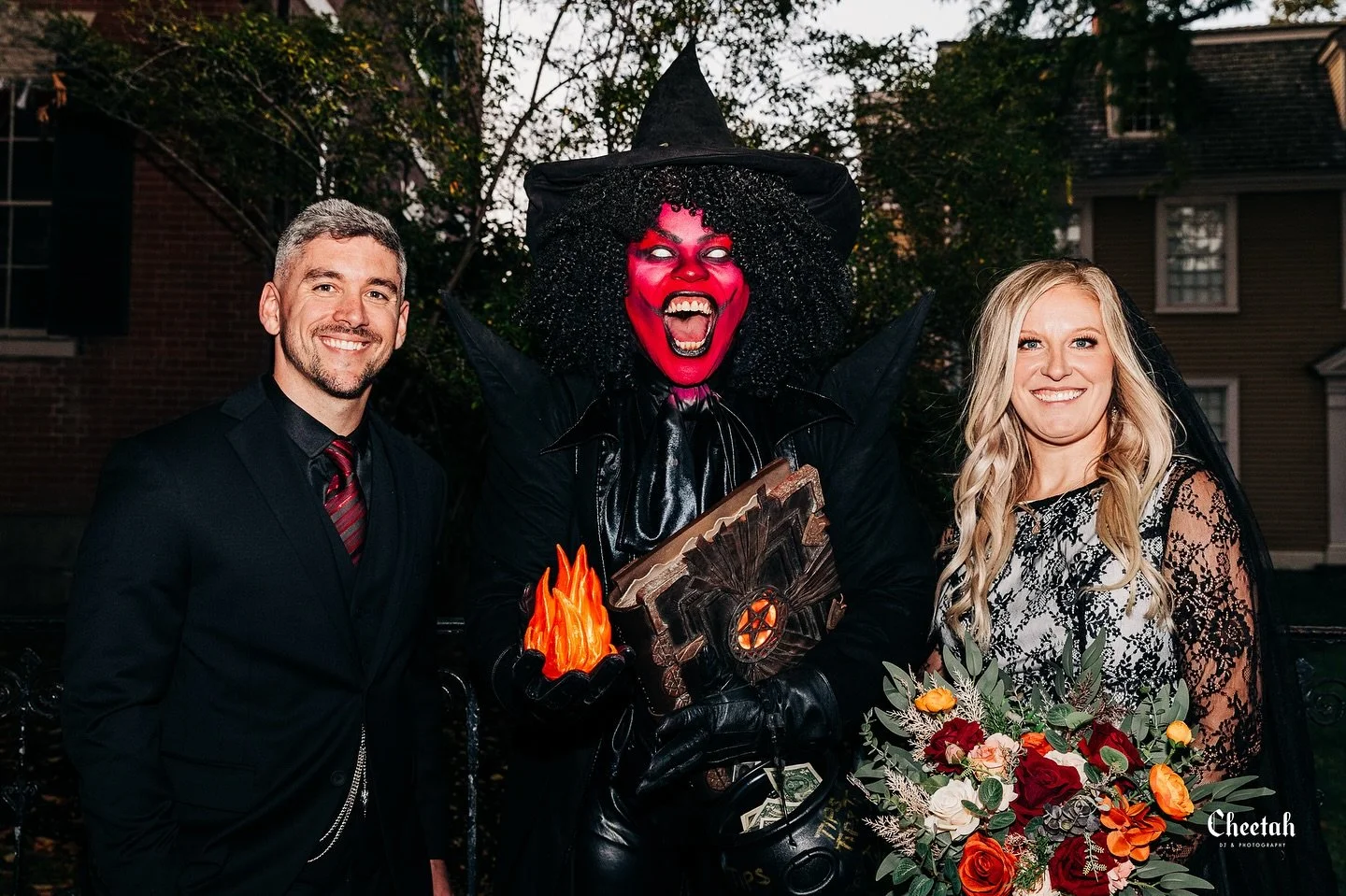 Getting Married in Salem during October🖤
#cheetahdjphotography
#salemmaweddingphotographer 
#salemmaweddingdj
#massachusettsweddingphotographer 
#massachusettsweddingdj 
#salemma
#salemmassachusetts 
#weloveweddings
#salemmass 
#witchcity