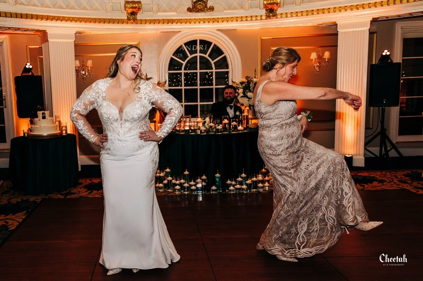 Such a Fun Mother/Daughter Dance🖤

#cheetahdjphotography
#salemmaweddingphotographer 
#salemmaweddingdj
#massachusettsweddingphotographer 
#massachusettsweddingdj