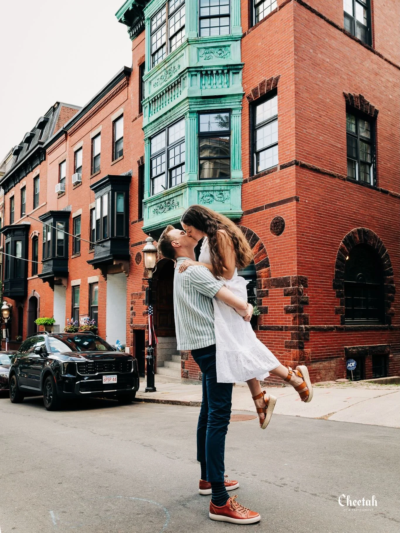 Boston is one of my favorite places to photograph because every street feels like it holds a hundred love stories.

The historic buildings, the timeless charm, and the energy of the city create the most beautiful backdrop&mdash;but my favorite part w