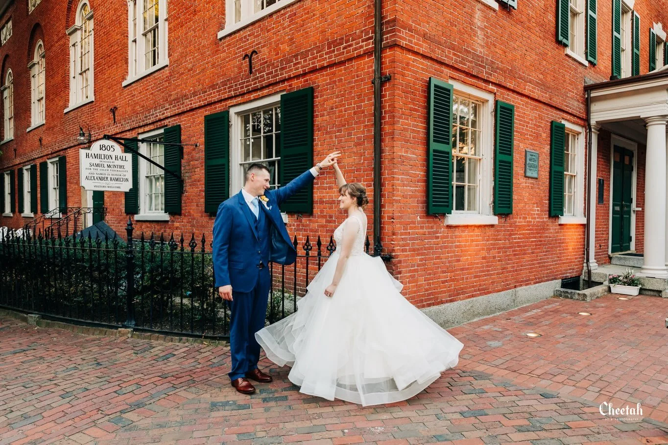 ✨ A little spin, a lot of love. ✨

From the historic brick streets to a dance that felt like it was straight out of a fairytale, every moment of this wedding day was unforgettable. Watching these two laugh their way through their portraits at Hamilto
