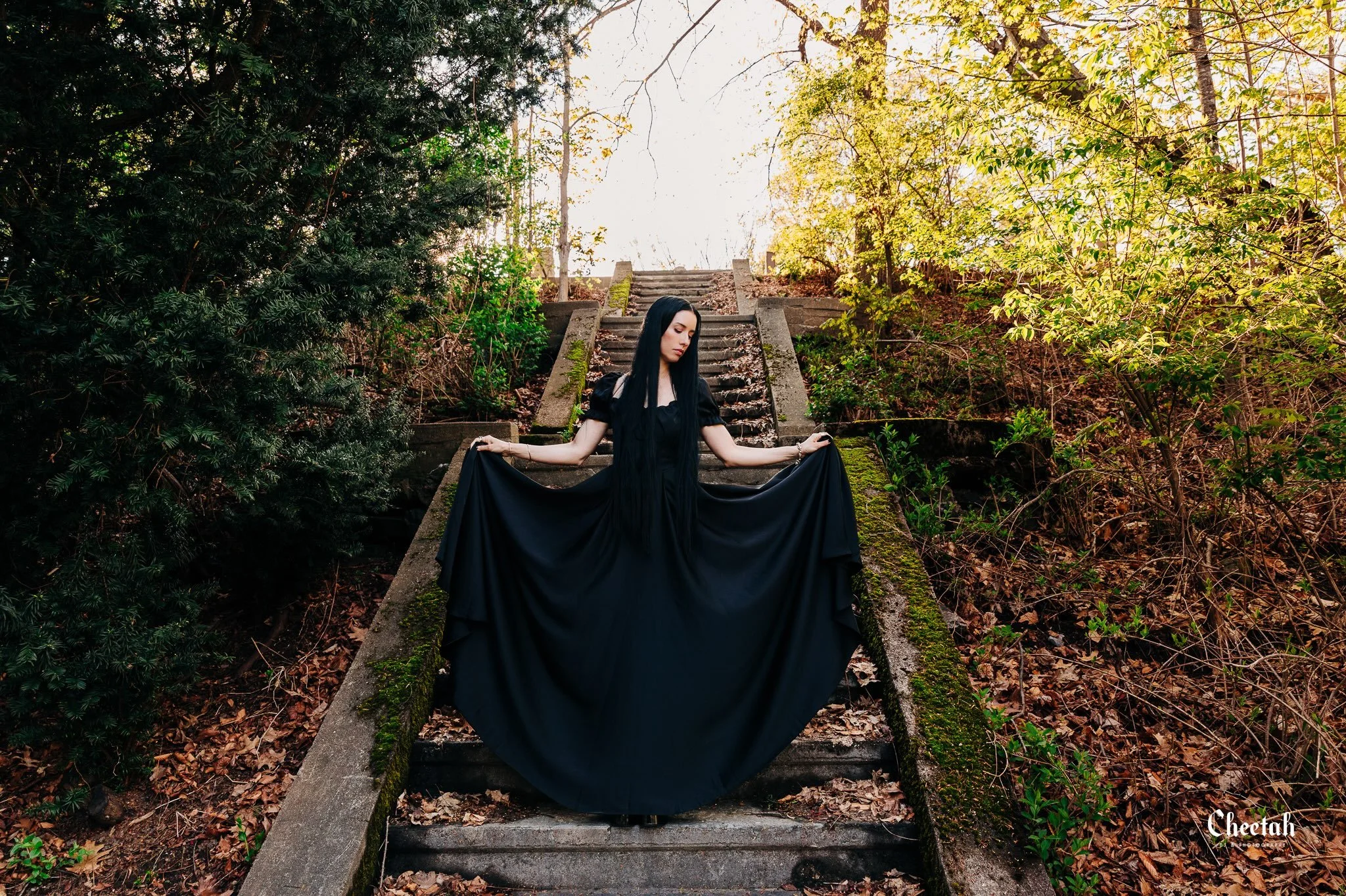 Occasionally I make it to the other side of the camera. 🖤

#SalemMA #SalemMassachusetts #SalemPhotographer #GothicPhotography #CheetahDJPhotography
