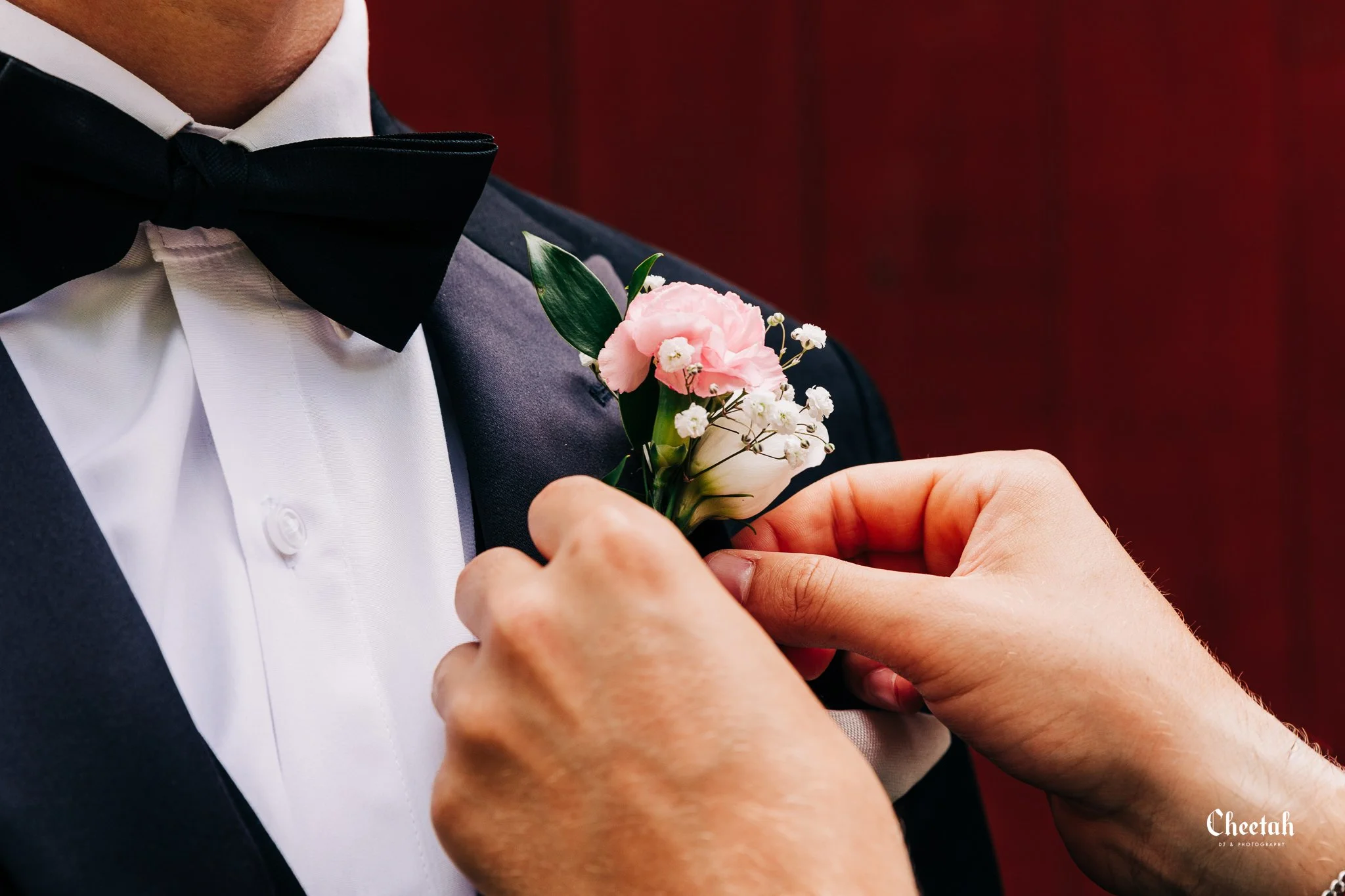 Colin & Gaby Wedding Kitz Farm New Hampshire Cheetah DJ & Photography Salem Ma395.jpg