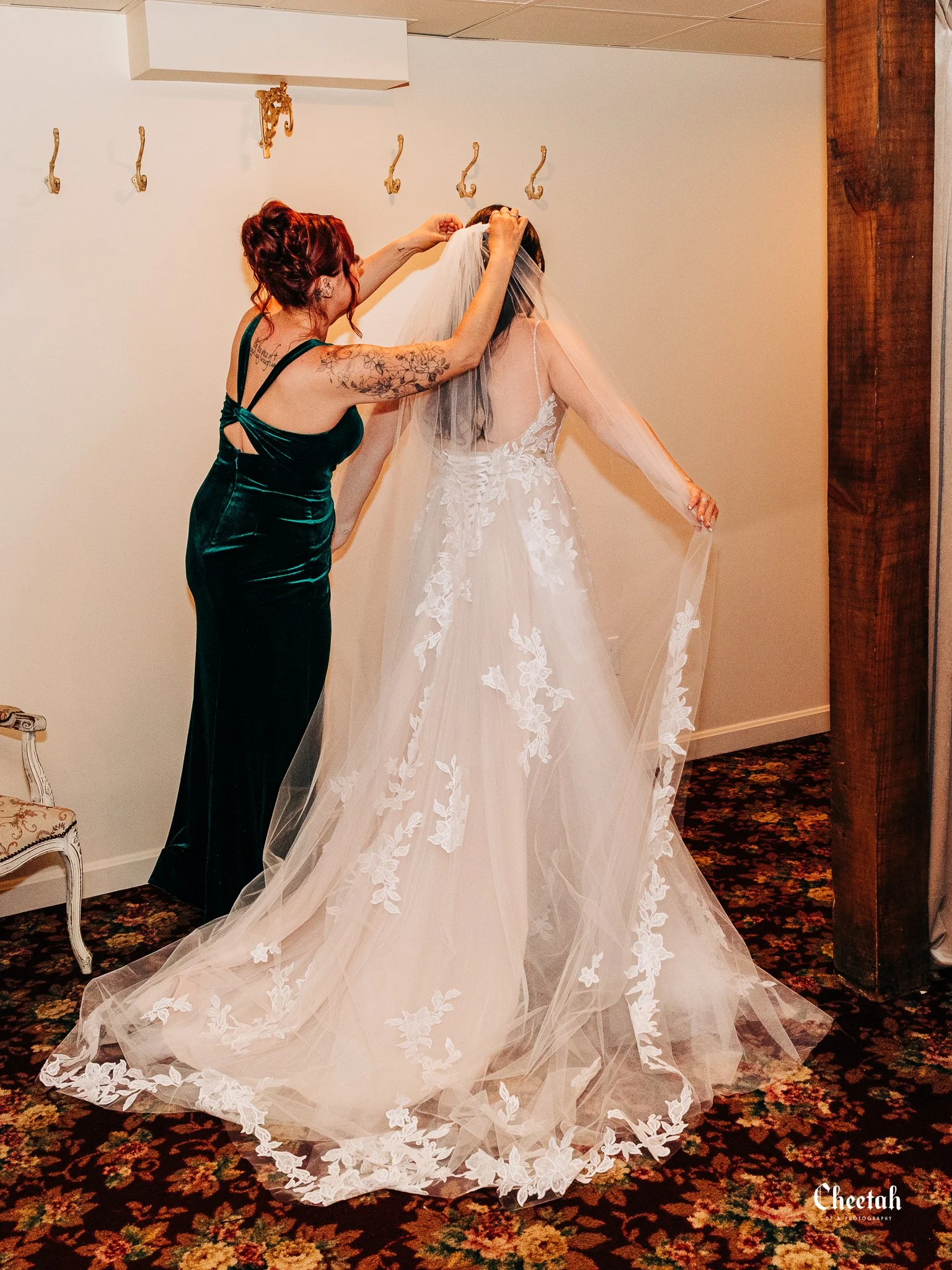Mikayla & Nick Wedding Cheetah DJ & Photography Salem Ma174.jpg