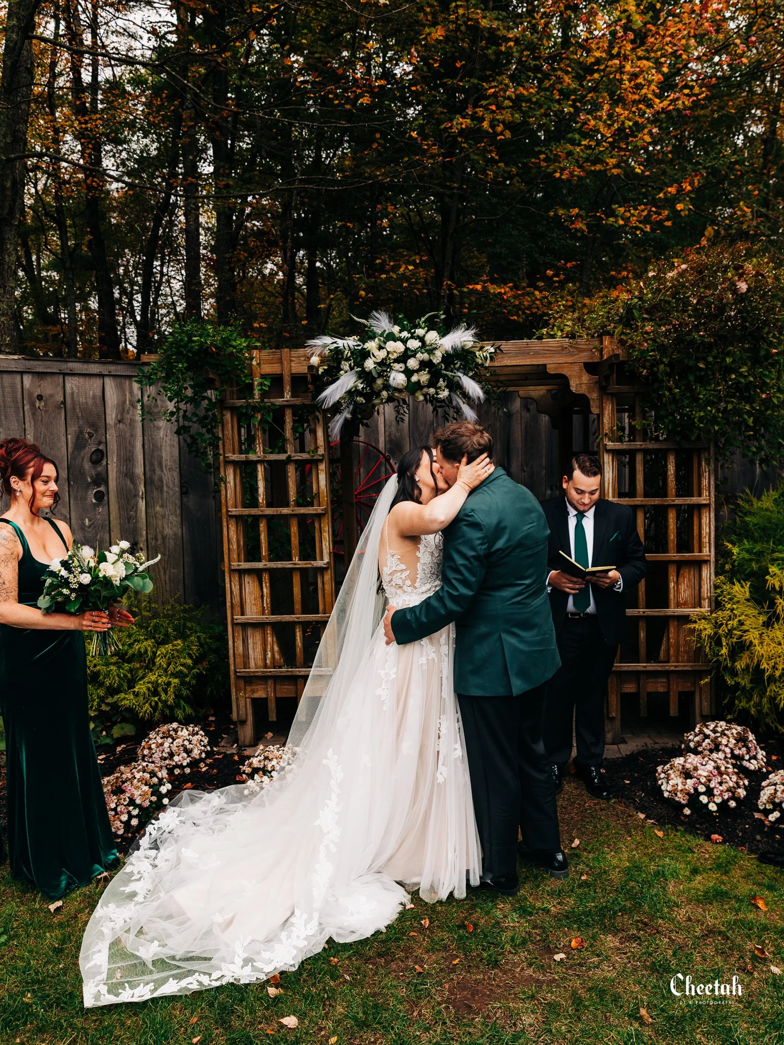 Mikayla & Nick Wedding Cheetah DJ & Photography Salem Ma1103.jpg