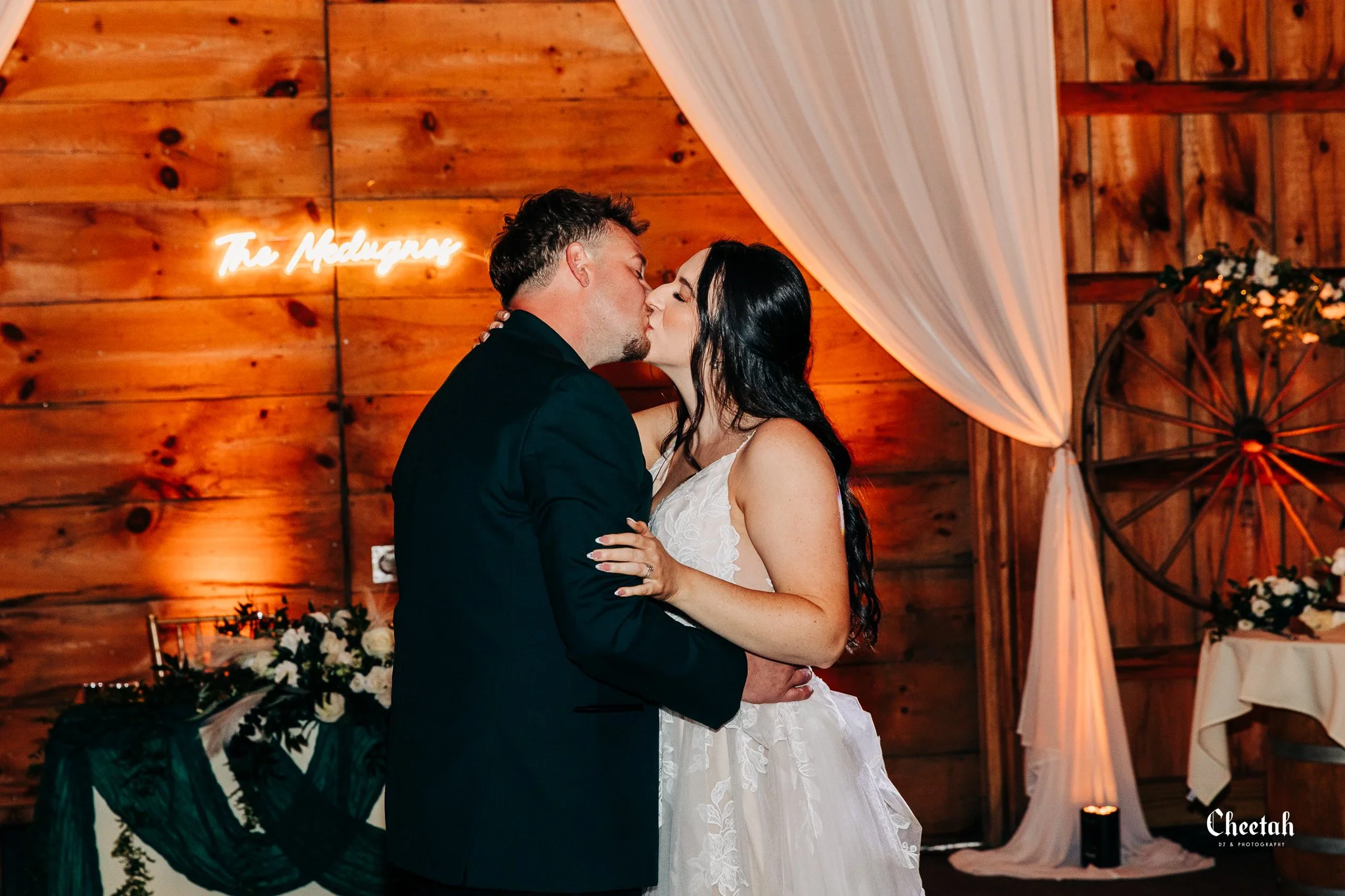 Mikayla & Nick Wedding Cheetah DJ & Photography Salem Ma2061.jpg
