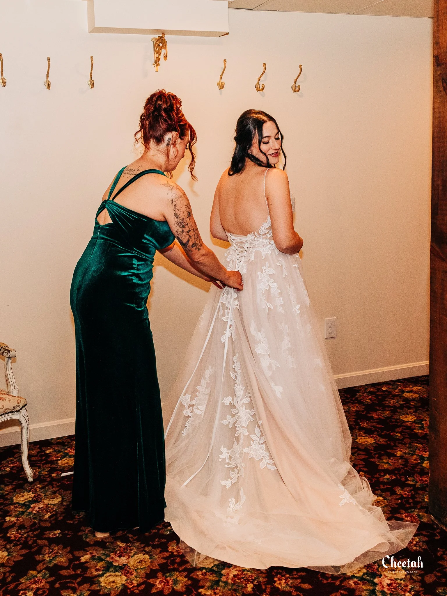 Mikayla & Nick Wedding Cheetah DJ & Photography Salem Ma86.jpg
