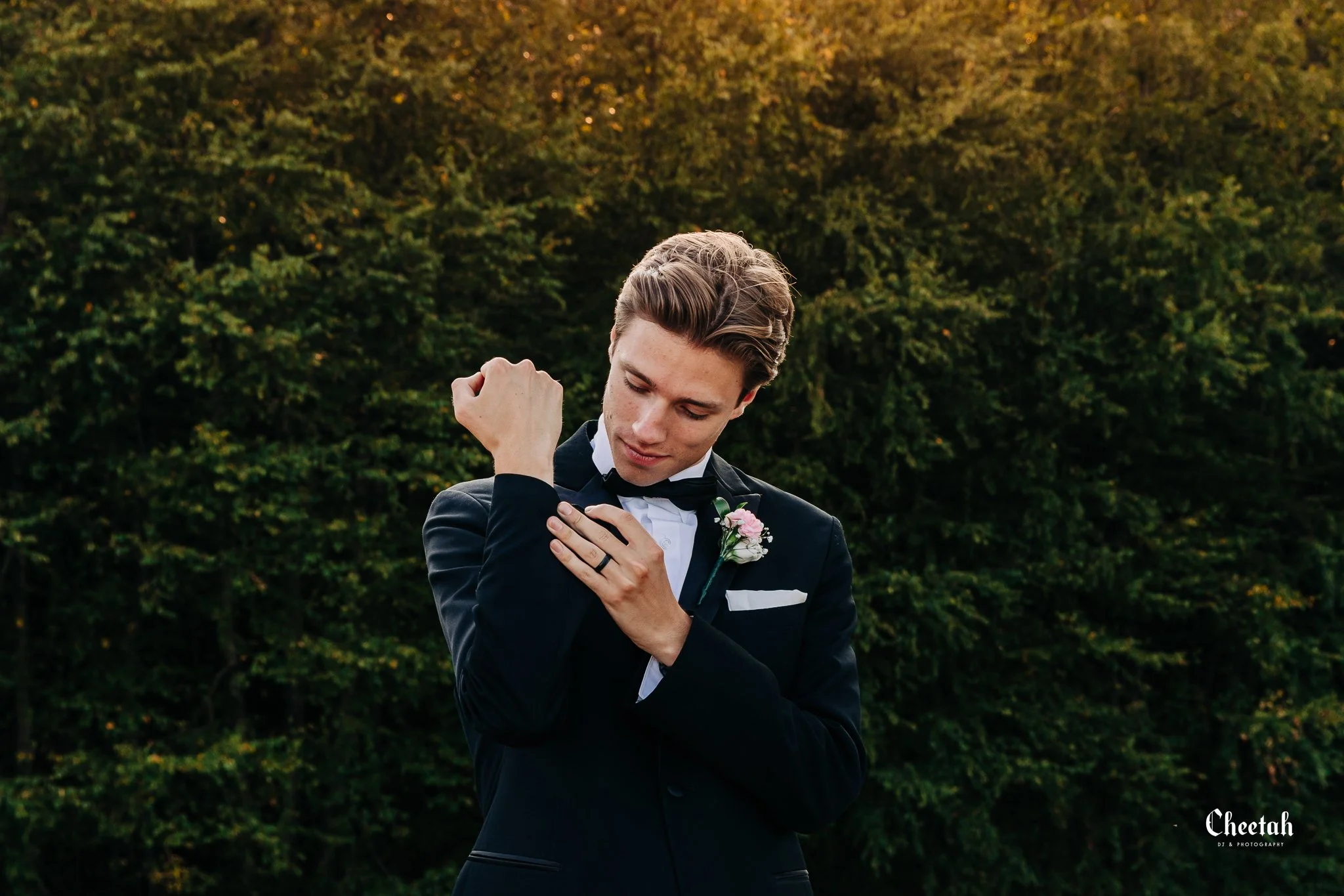 Colin & Gaby Wedding Kitz Farm New Hampshire Cheetah DJ & Photography Salem Ma2289.jpg