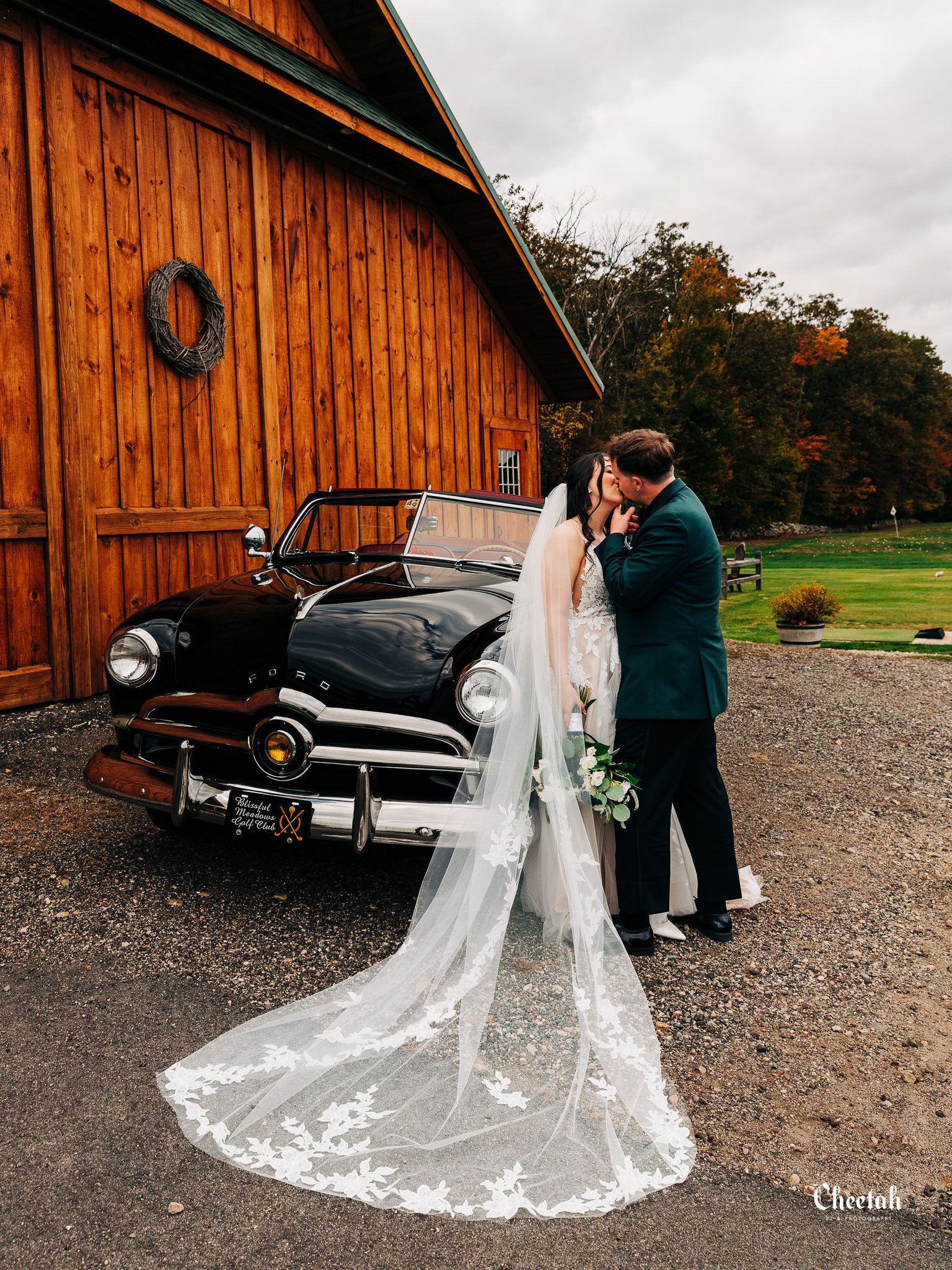 Mikayla & Nick Wedding Cheetah DJ & Photography Salem Ma1329.jpg
