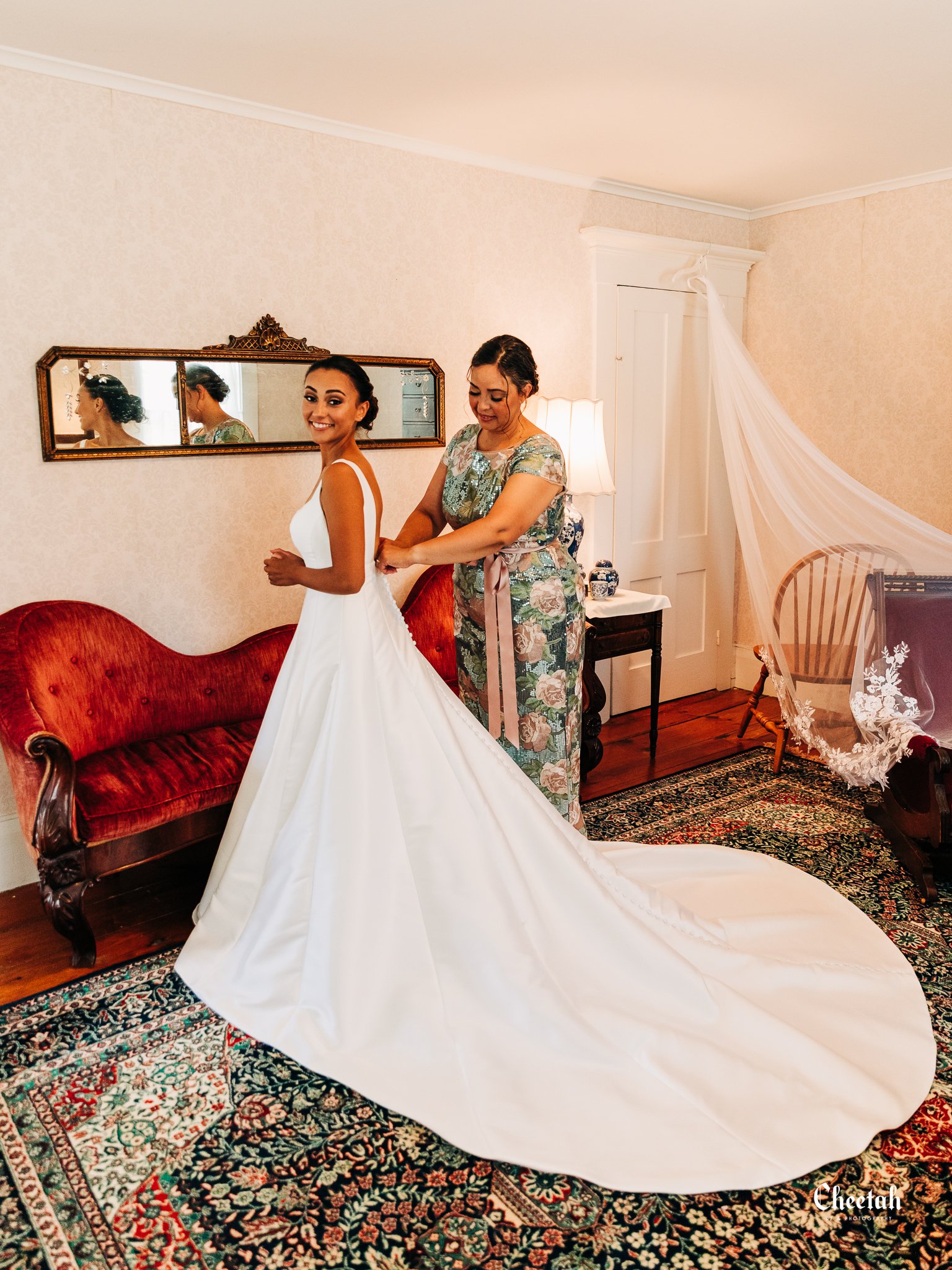 Colin & Gaby Wedding Kitz Farm New Hampshire Cheetah DJ & Photography Salem Ma105.jpg