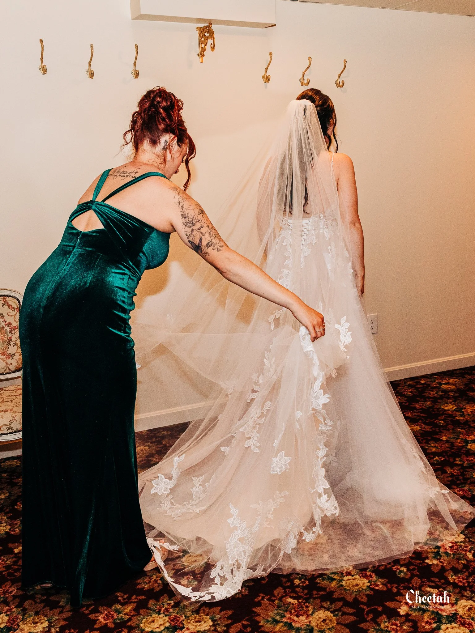Mikayla & Nick Wedding Cheetah DJ & Photography Salem Ma169.jpg