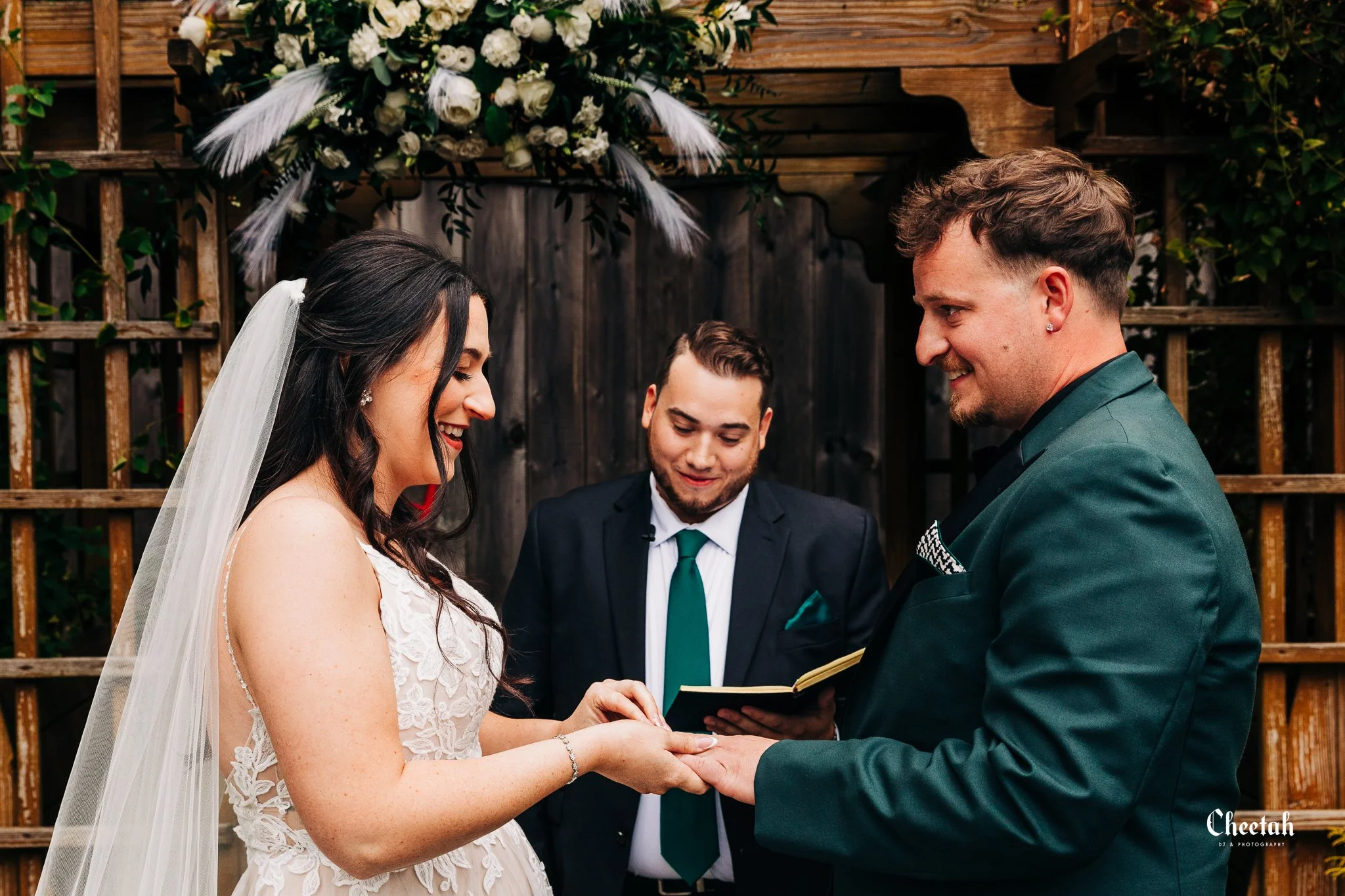 Mikayla & Nick Wedding Cheetah DJ & Photography Salem Ma1089.jpg