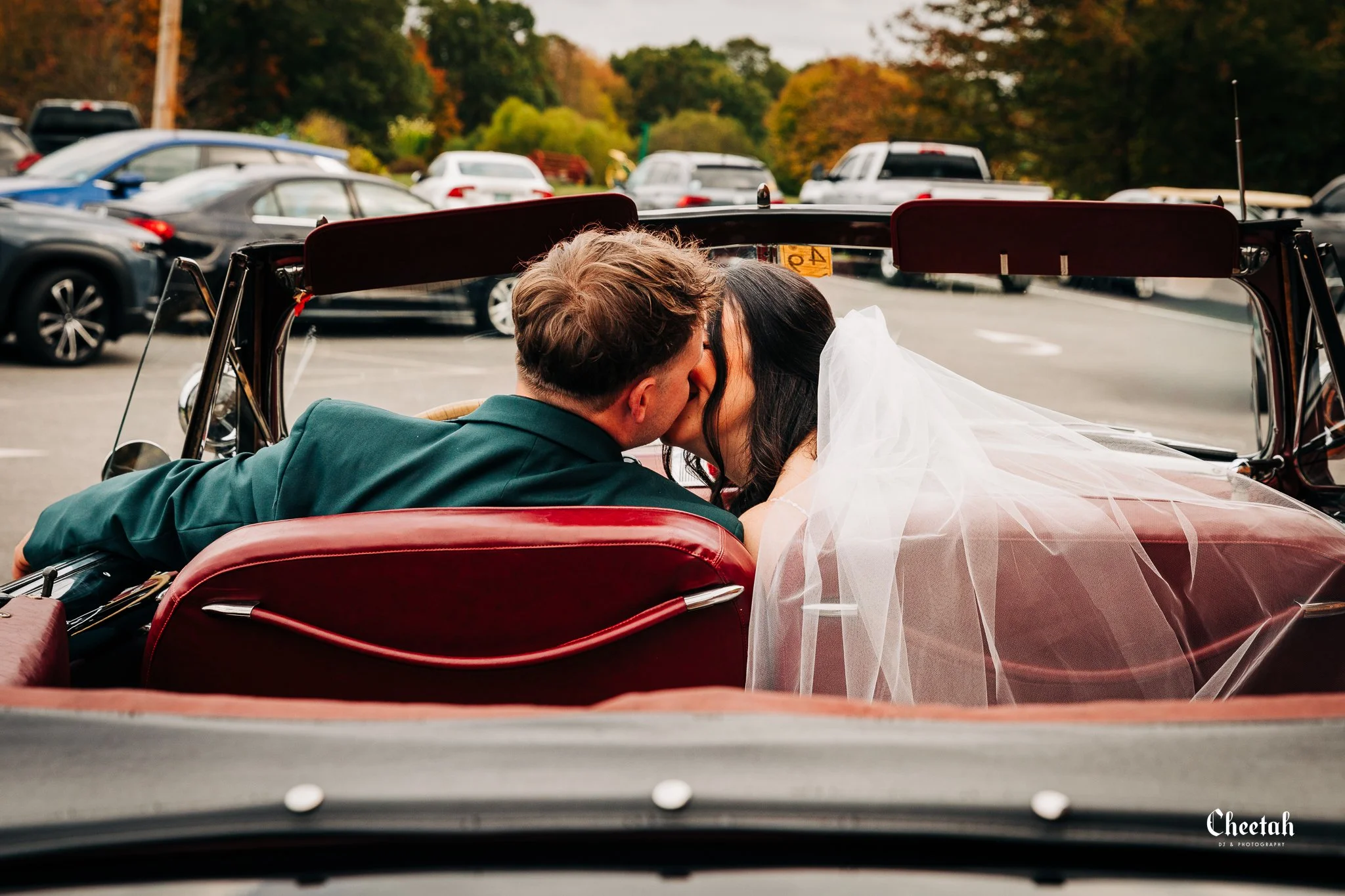 Mikayla & Nick Wedding Cheetah DJ & Photography Salem Ma1198.jpg