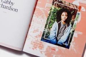 1c-opposition_book_1672_Button.jpg