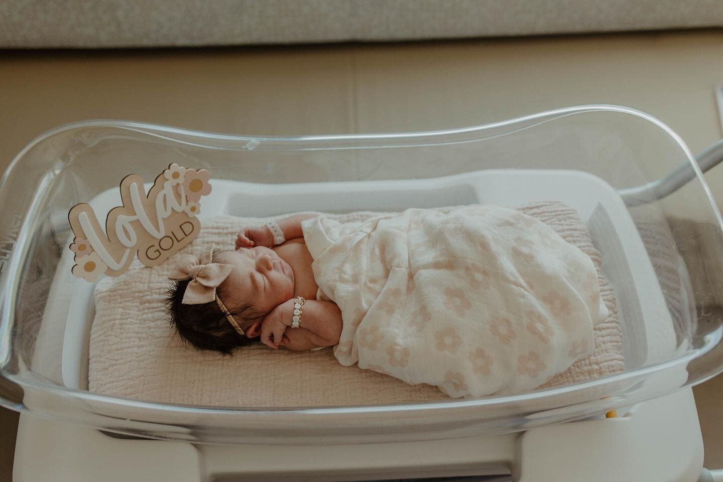 A precious little angel baby girl. 🥰🥰🥰 I feel like these big brothers are going to be extra protective of her! The sweetest caboose to @lexiteel &lsquo;s fam. ❤️