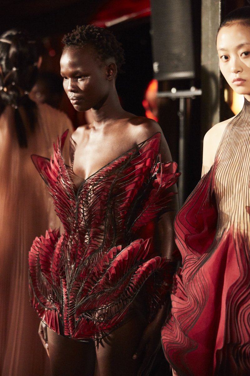 01_LOWE_IVH_COUTURESS2019_PARIS__537-50.jpg