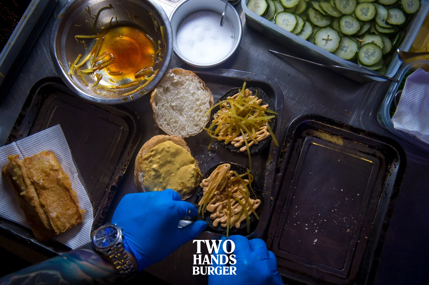 Two-Hands-Burger-3.jpg