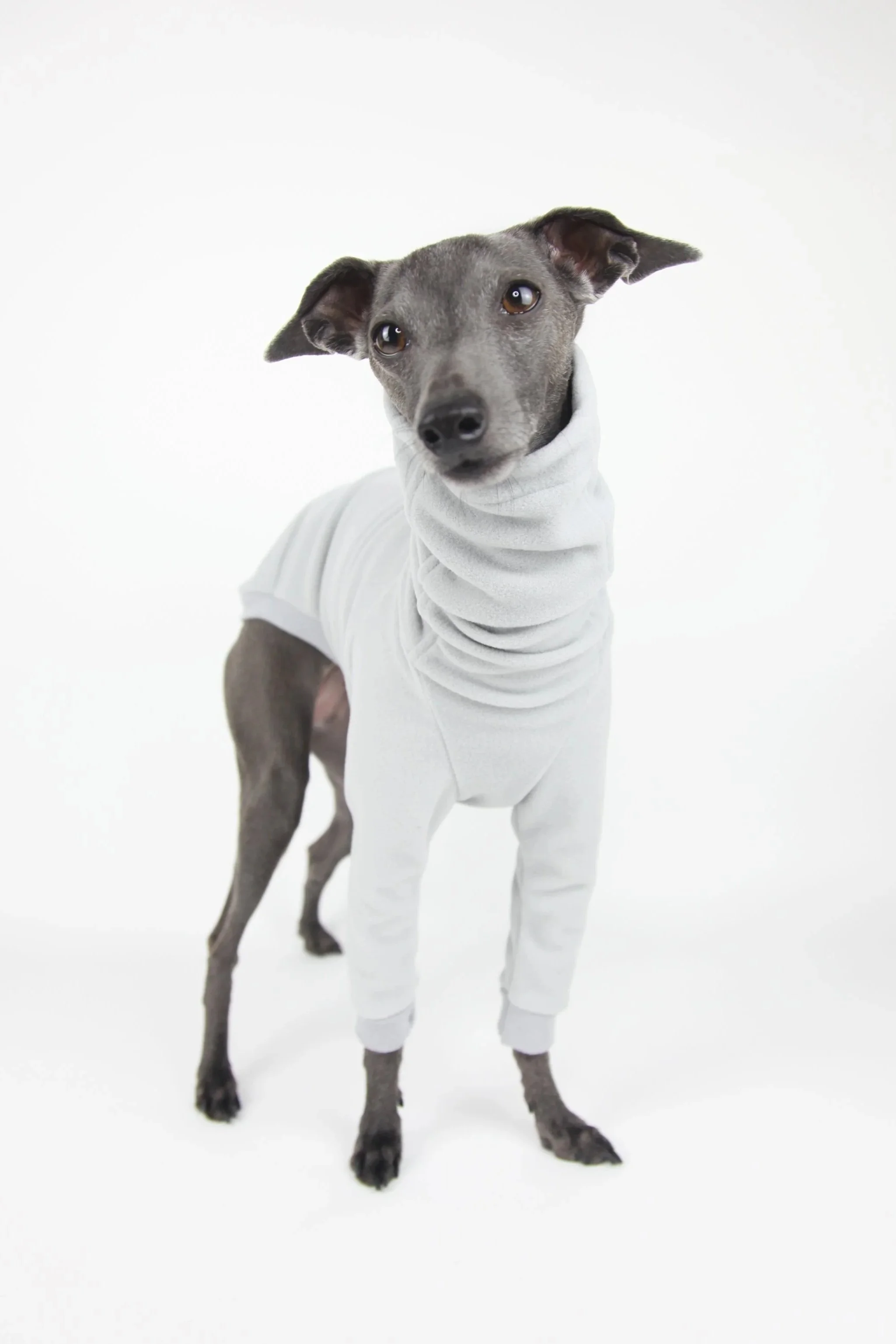 Essentials - Pullover Grey