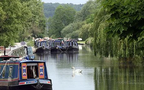 The most scenic canal Boating Trips in the UK