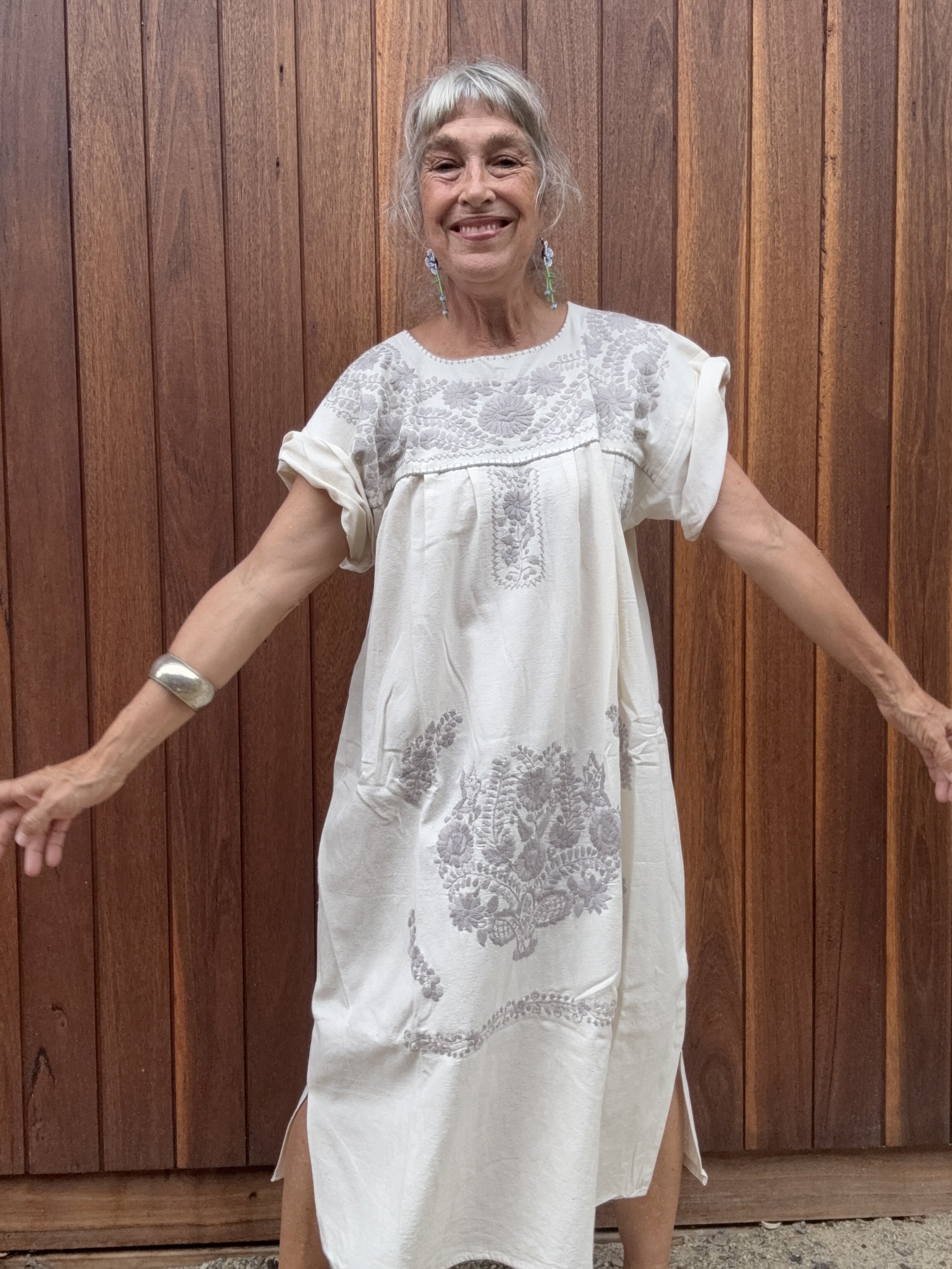 xl frida Cream w:Silver.JPG