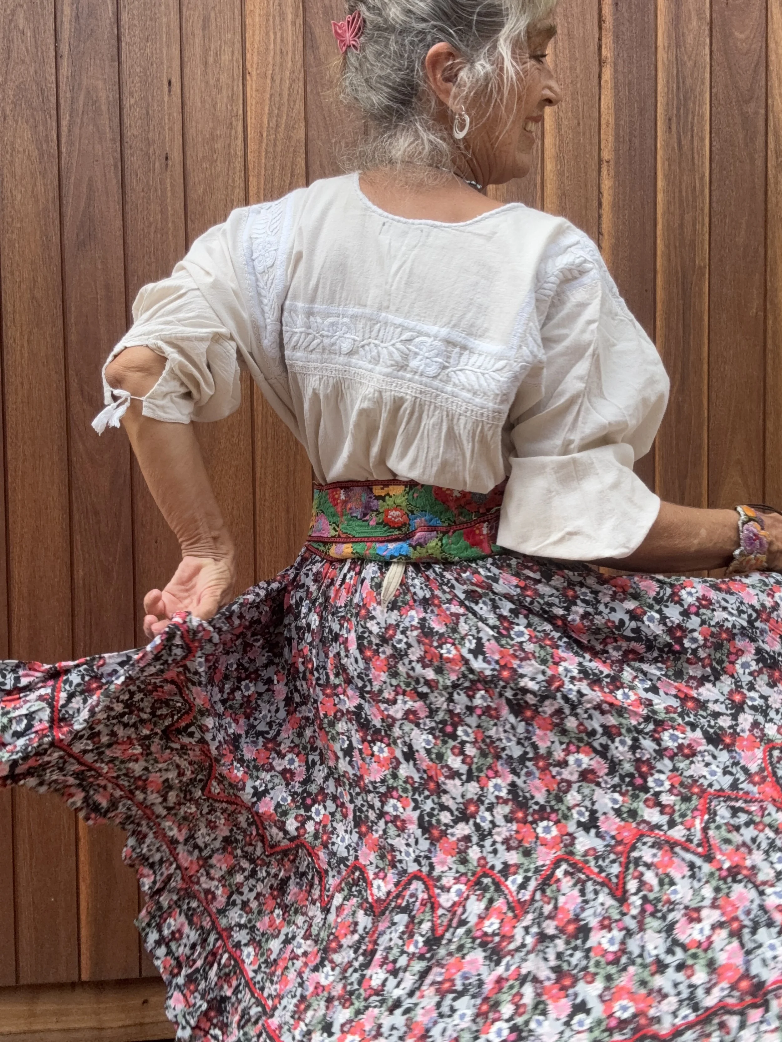 floral gypsy skirt w/rickrack