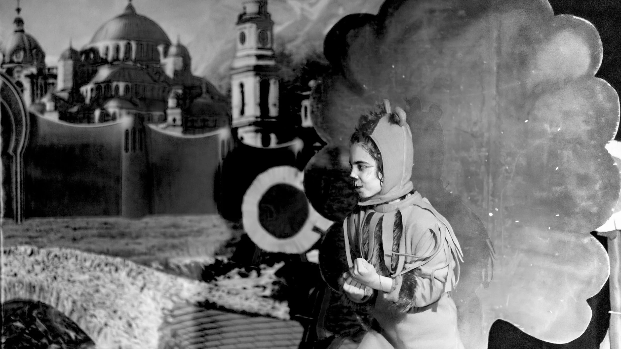 Dorothy And The End Of The SkyScraper. 