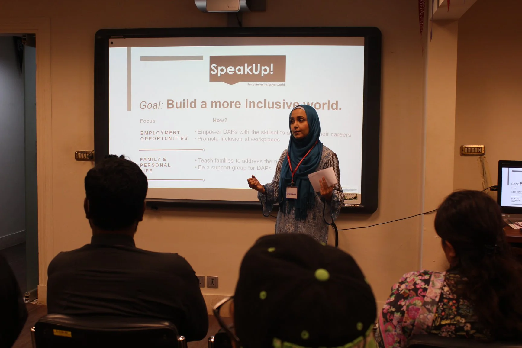 Ms.-Tayyab-Azeem-from-SpeakUp-speaking-to-participants1.jpg