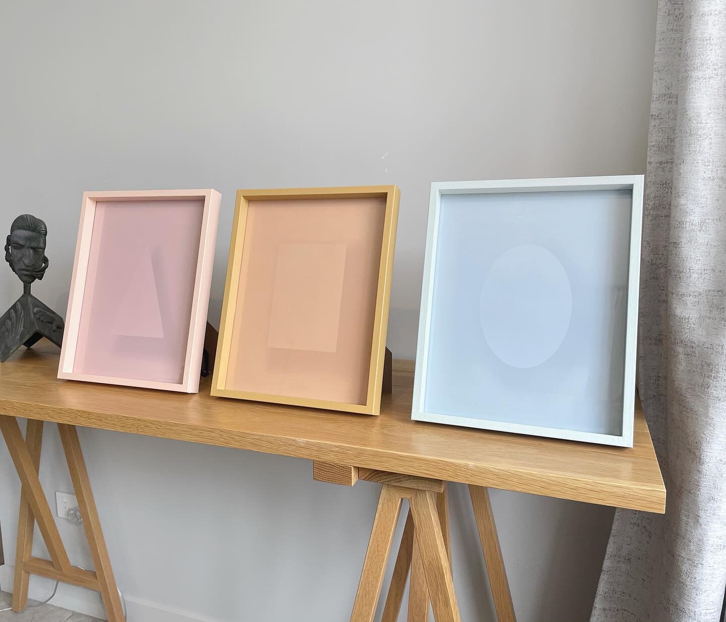 Last weekend we made some DIY nursery art! Easy, quick, cheap and we think pretty adorable 🤍

~ firstly we went to @resenecolour and chose out 3x colours and brought test pots of each
~ we then made made the shapes on our computers, added the shadow