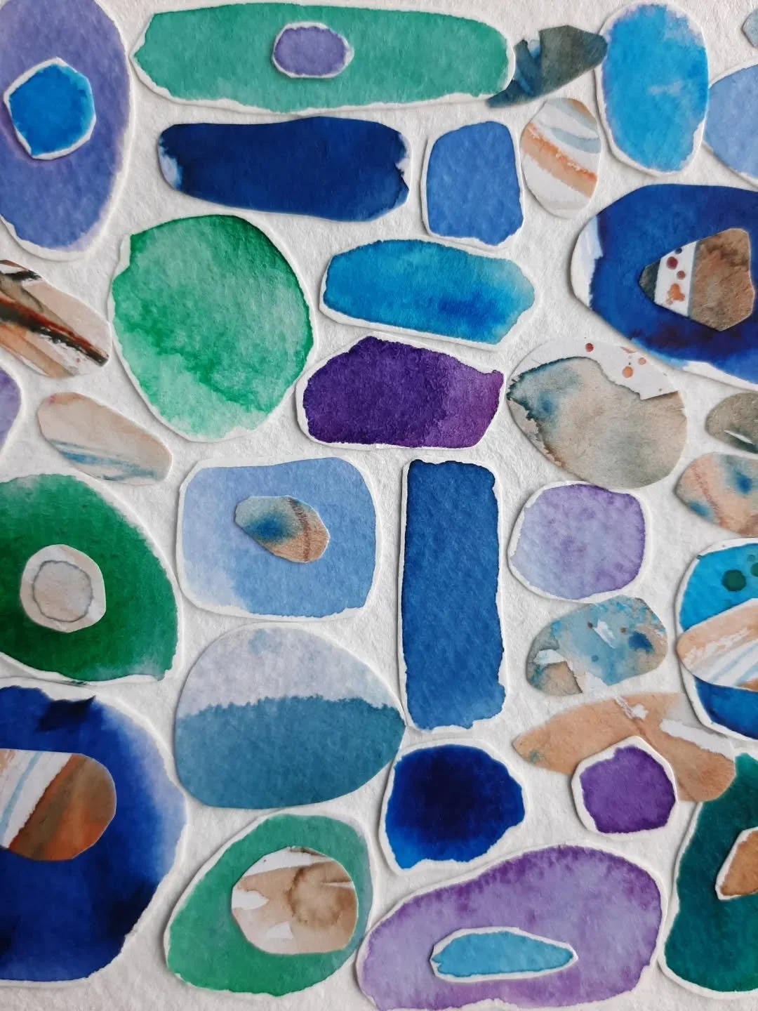 Inspired by recent visits to #Seaham to find #Seaglass 
This collage of vibrant jewel-coloured #Pebbles measures just 12x12 cm.
This is one of many exciting things I'm putting together for upcoming shows.
💎 Sat 4 and Sun 5 Oct Wetherby Town Hall @we