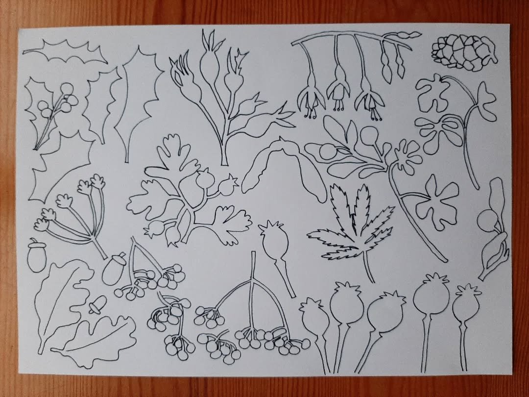 No not a colouring sheet, although it could be!  This is prep for the #PaperCollageWorkshops I'm offering this Thu Fri and Sat as part of @made_in_yorkshire #HalloweenFestival in York. 
This sheet is to give participants ideas and inspiration to crea