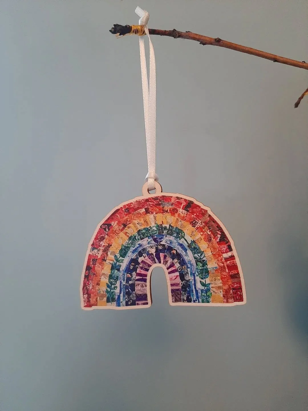 This is my favourite of the six wooden decorations I've had printed from my original paper collage designs by @lightning.laser 
And it's the most popular with my customers. 
But I'll be bringing all six along to Bramham Christmas Fair tomorrow and yo