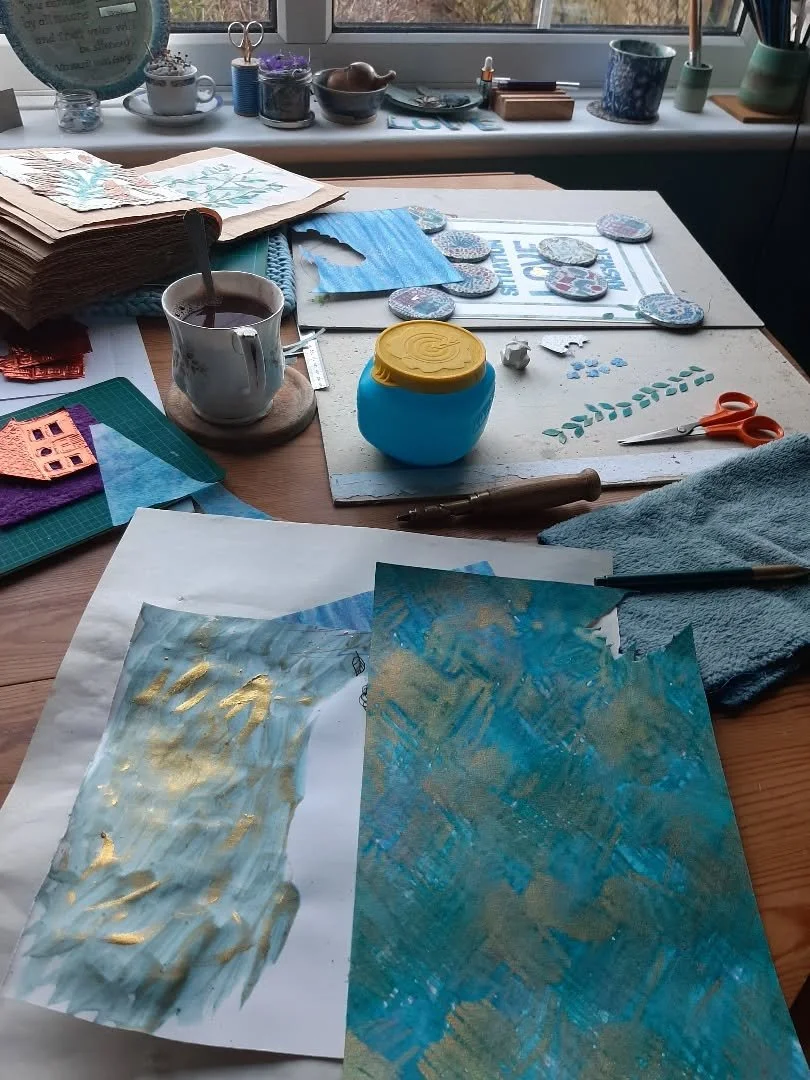 This is how I like my desk! Full of stuff! Everything to hand and different projects at various stages. 
I took a break over Christmas with family festivities and then a new year mindfulness retreat. 
It feels good to be back creating today and playi