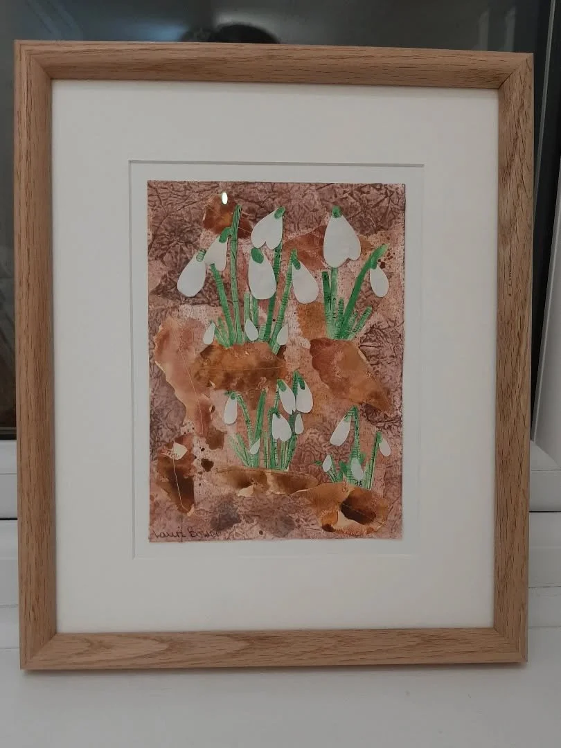 So happy with the lovely walnut frame for my new #Snowdrops paper collage. 
It's in the gallery now @wetherbyframing for the upcoming #Floral exhibition that launches on Saturday. I'll do a proper invite post tomorrow. 
We've got a Snowdrops corner w