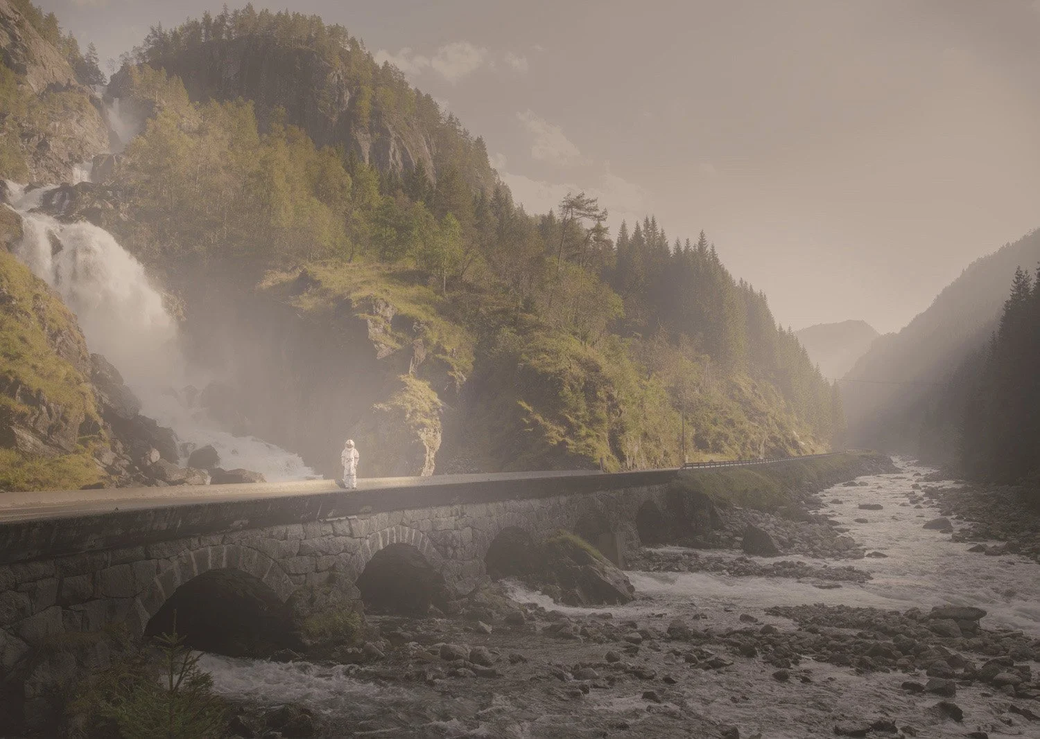 Laatefossen_2016.jpg